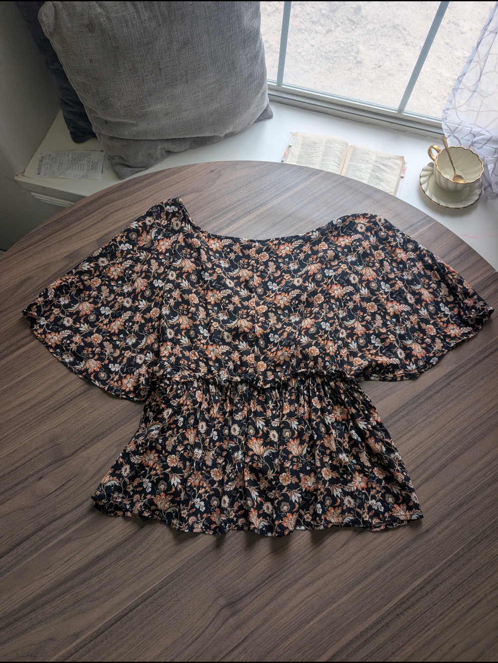 Zara Black Floral V-Neck Blouse with Rust Accents - Picture 2 of 3